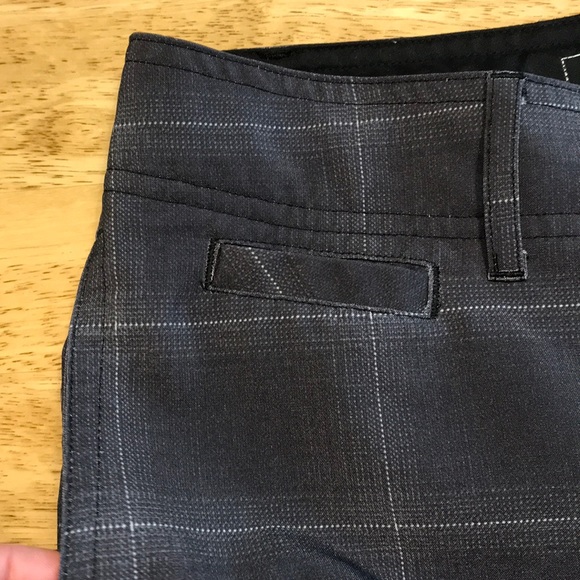 2 pair Ocean Current shorts - Picture 5 of 14
